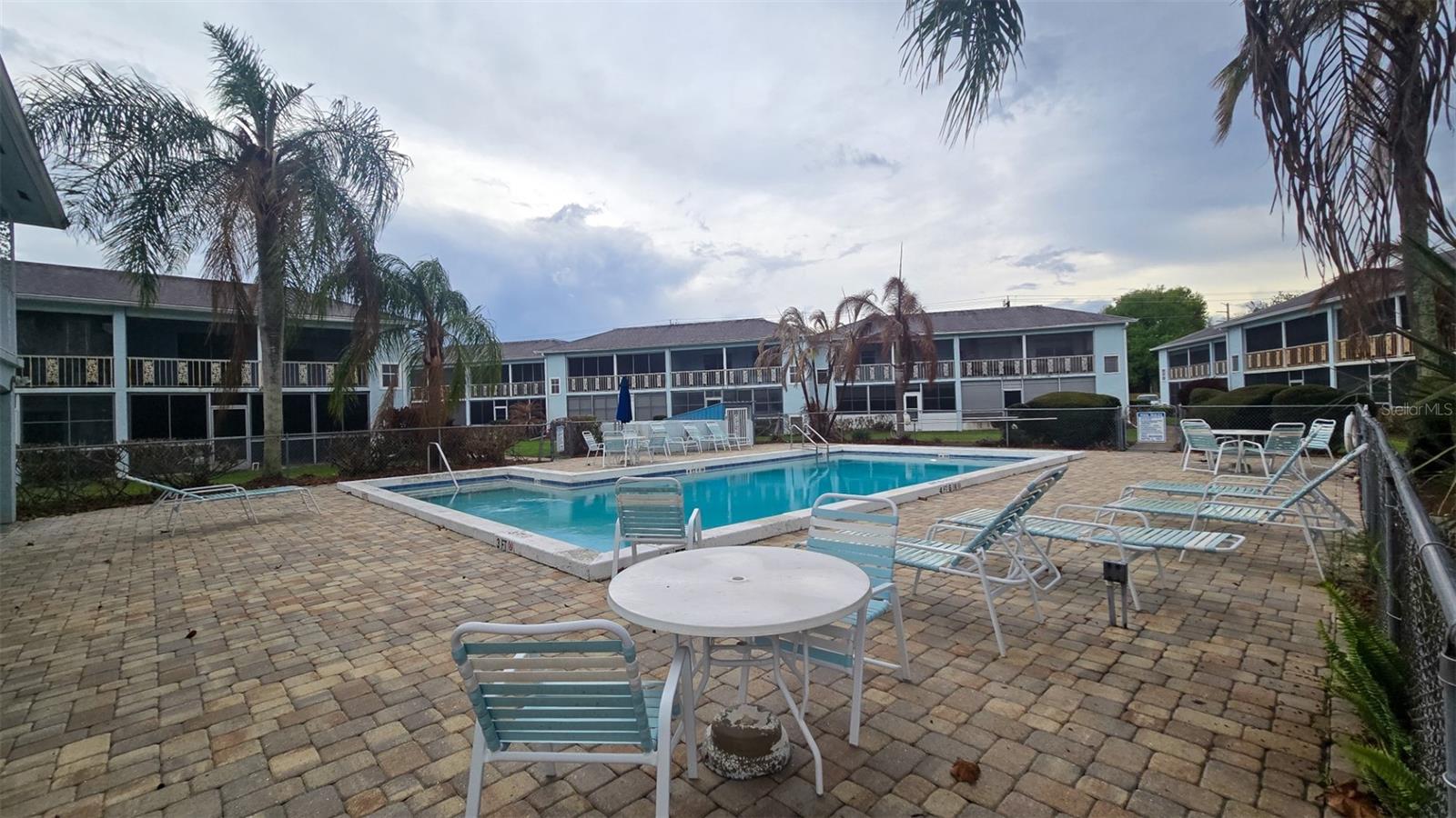 FLEUR DELIS CONDO - Residential