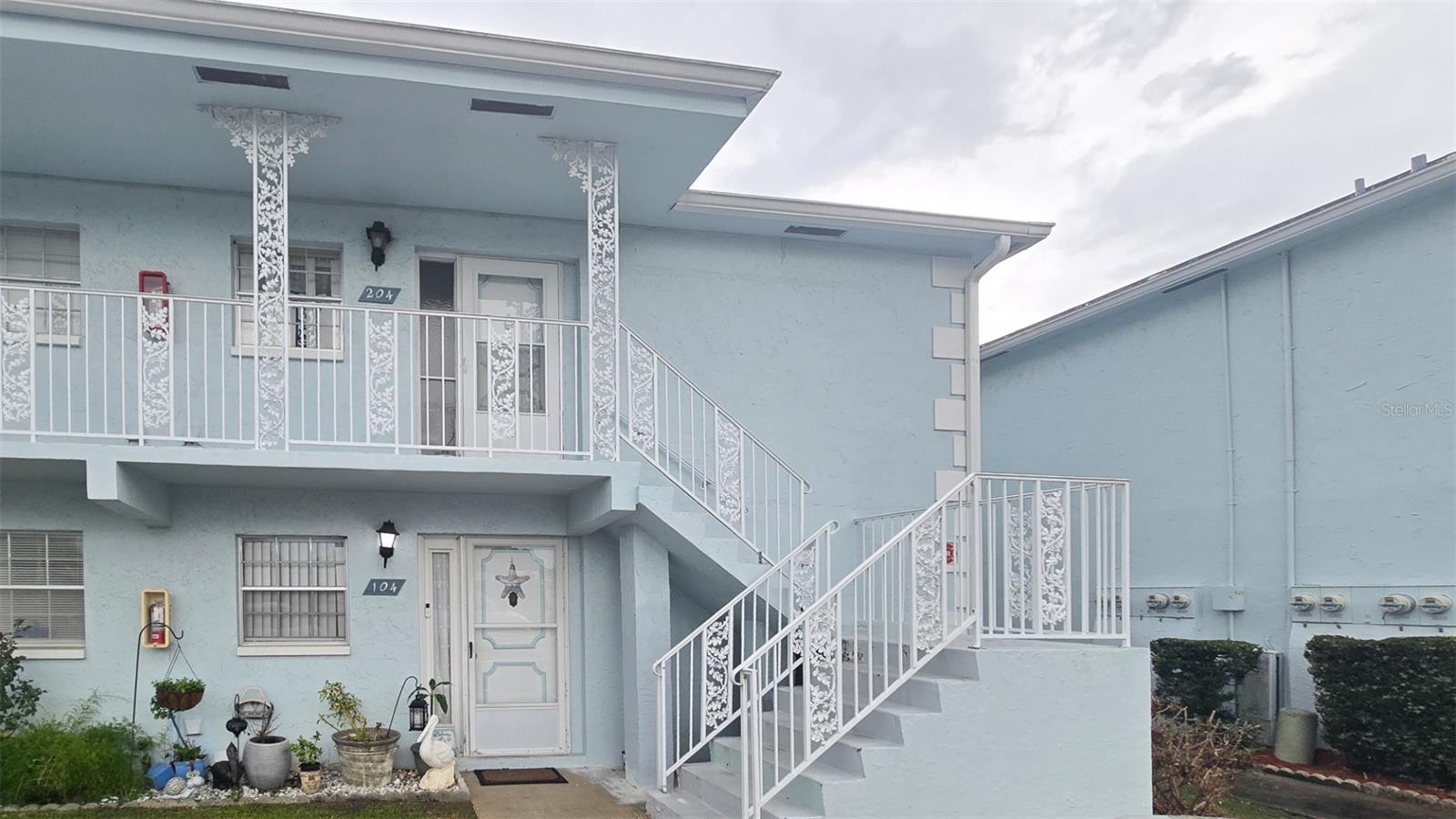 FLEUR DELIS CONDO - Residential