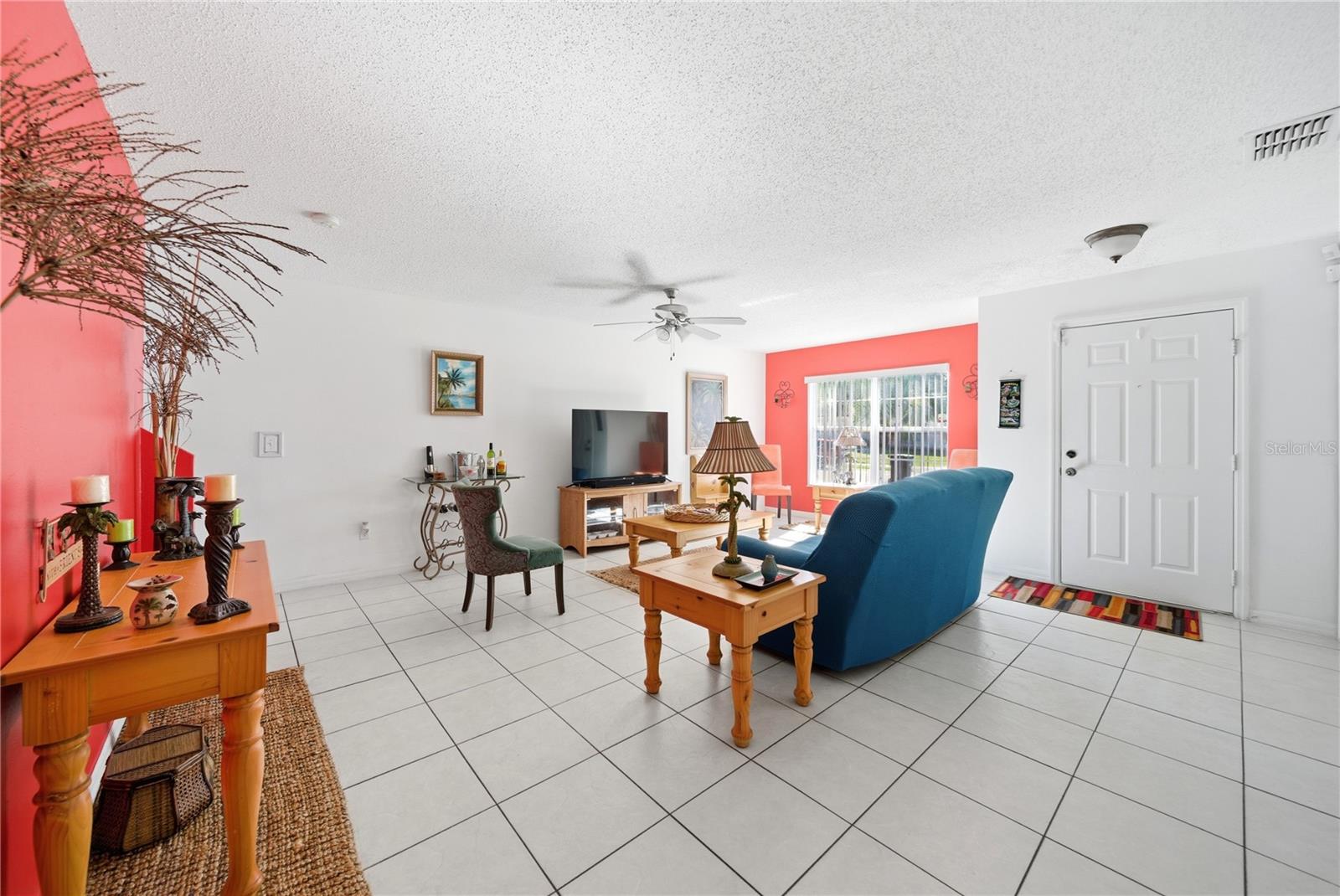 VISTA LAGO PH 02 50 115 - Residential