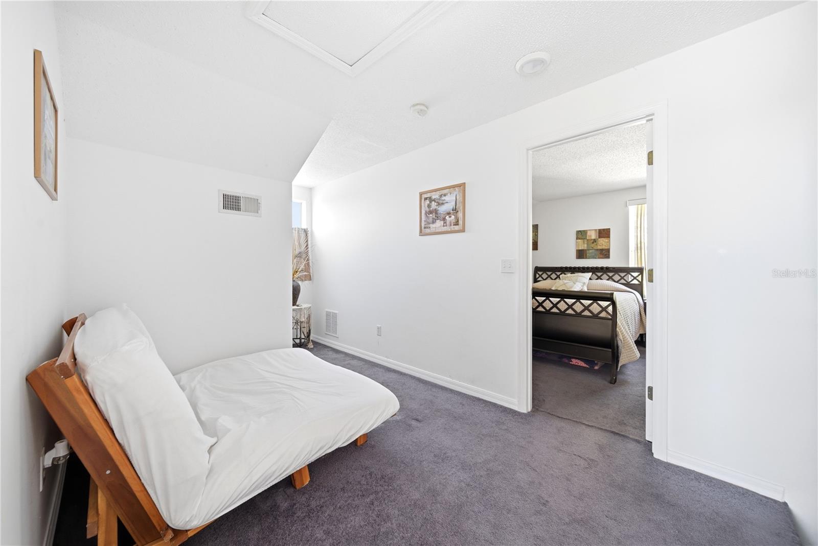 VISTA LAGO PH 02 50 115 - Residential