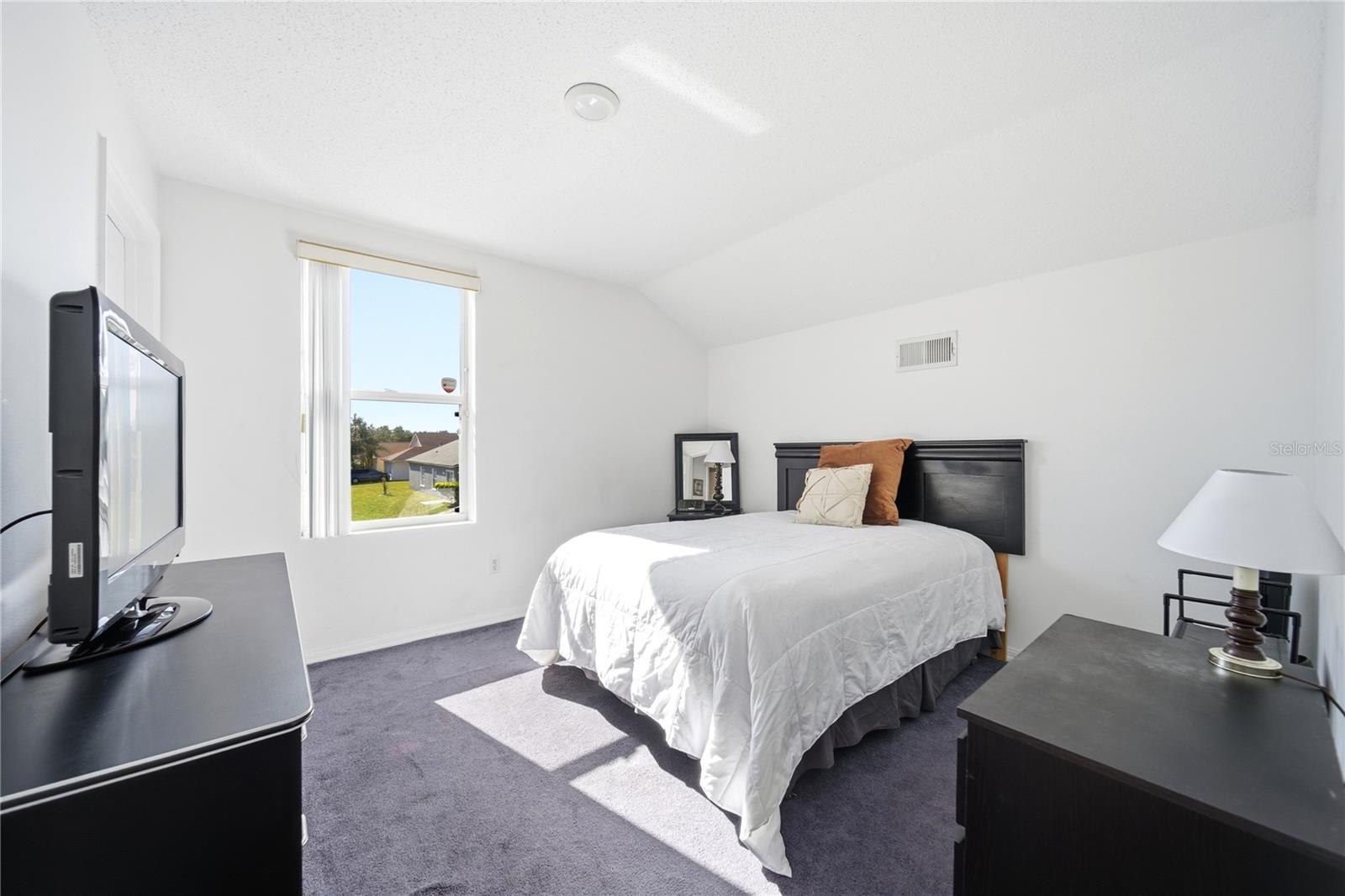 VISTA LAGO PH 02 50 115 - Residential