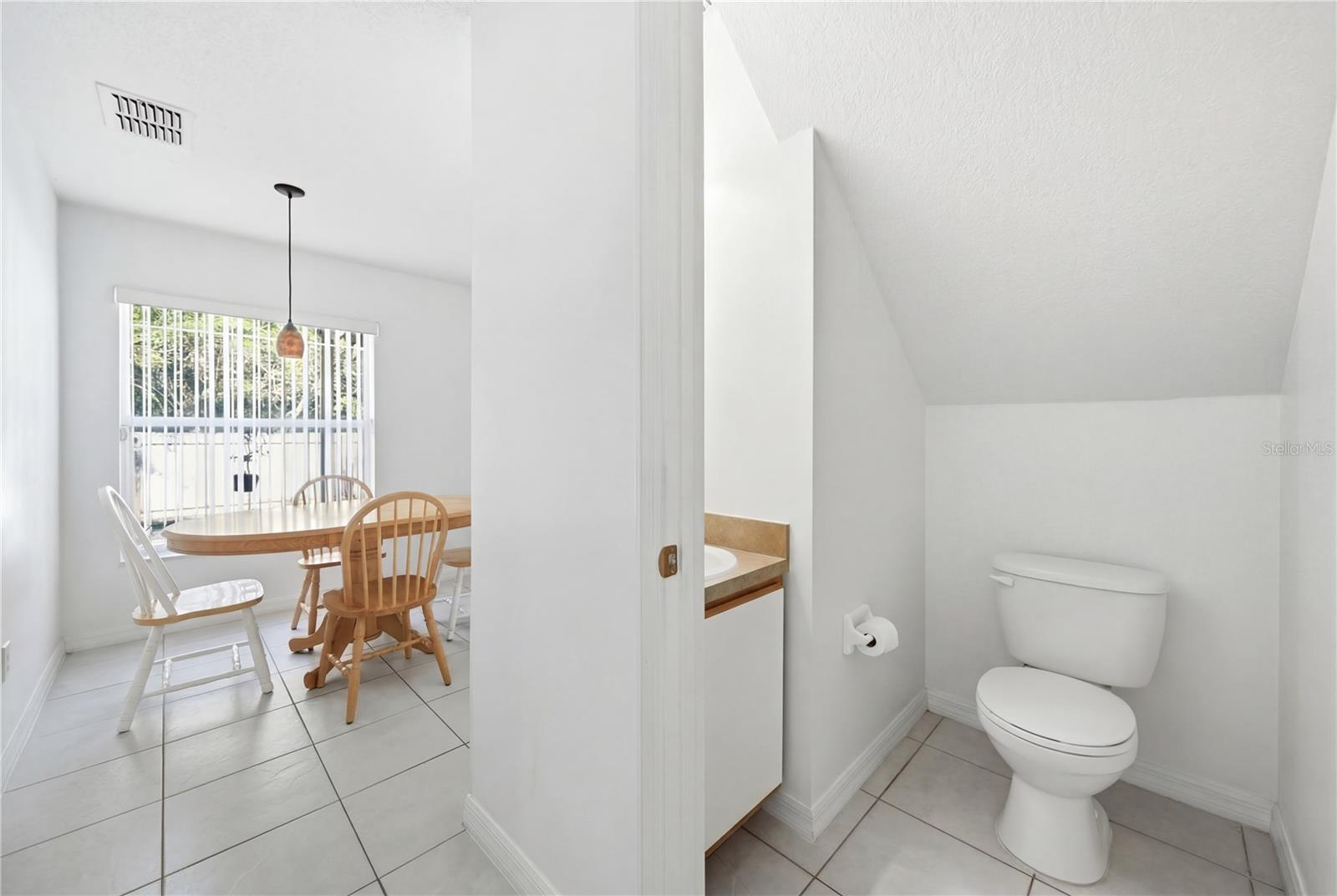 VISTA LAGO PH 02 50 115 - Residential