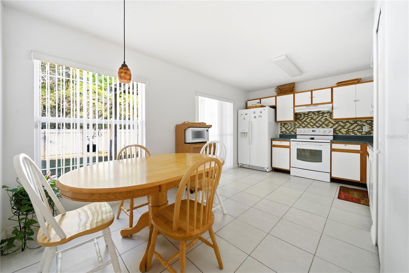 VISTA LAGO PH 02 50 115 - Residential