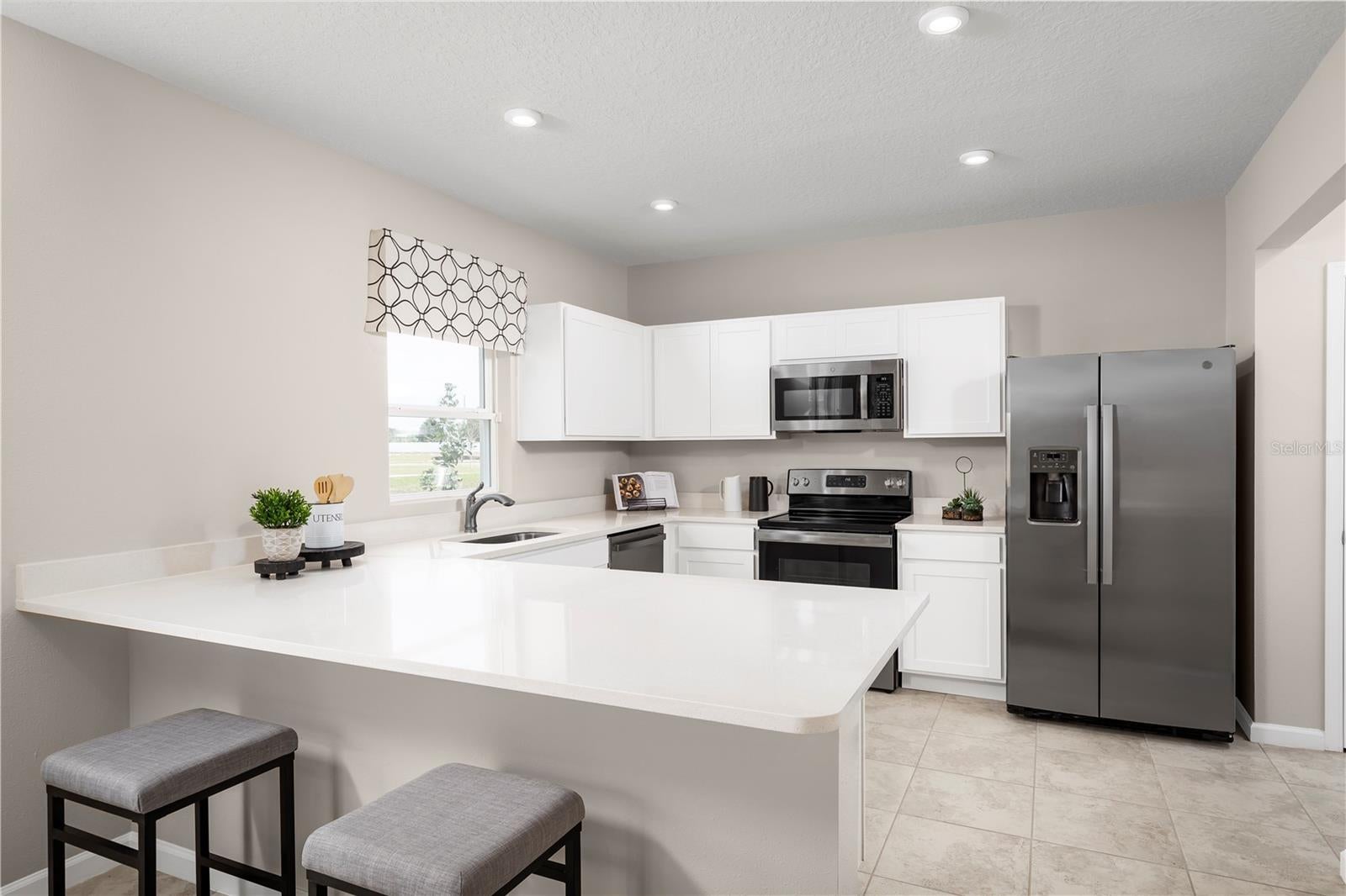 17436 5TH CIRCLE E, BRADENTON, FL, 34212 2 17436 5TH CIRCLE E