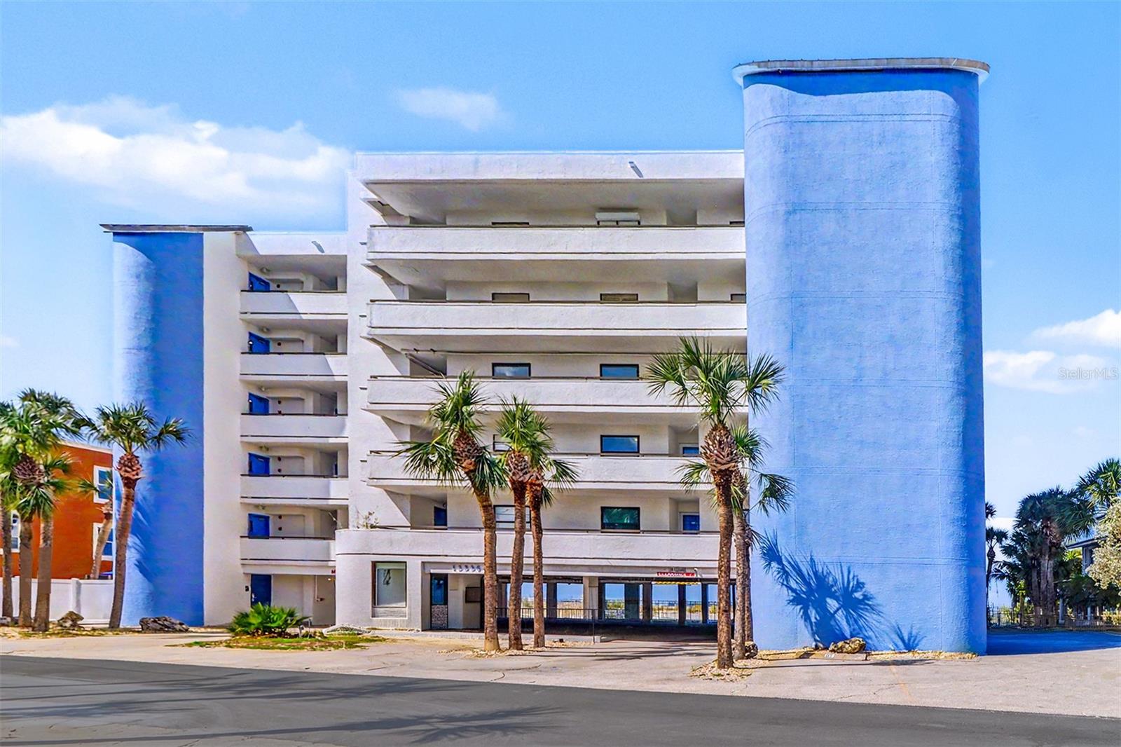 CHAMBRE THE CONDO - Residential