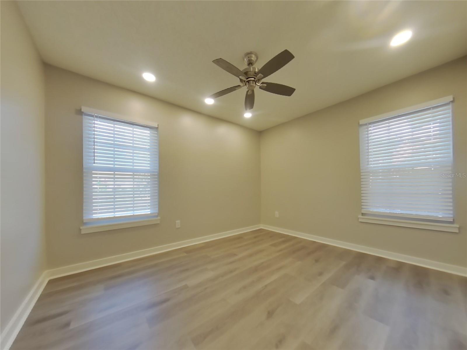 WEST ALTAMONTE HEIGHTS SEC 1 - Residential Lease
