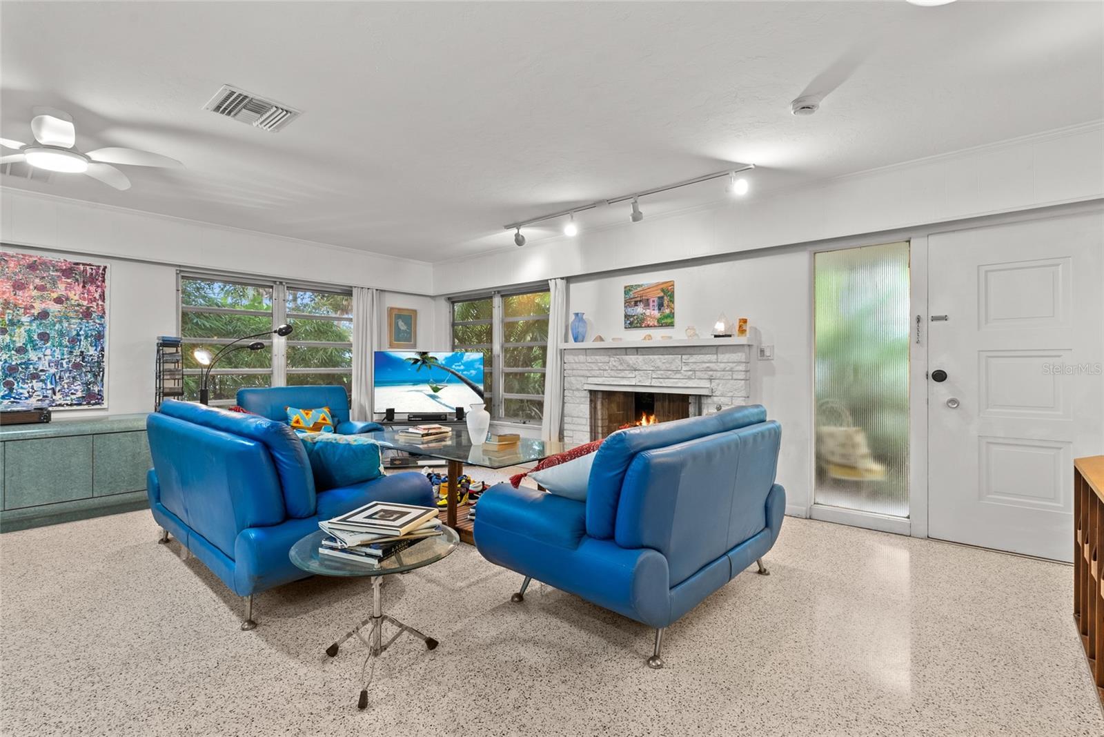 SARASOTA BAY PARK - Residential