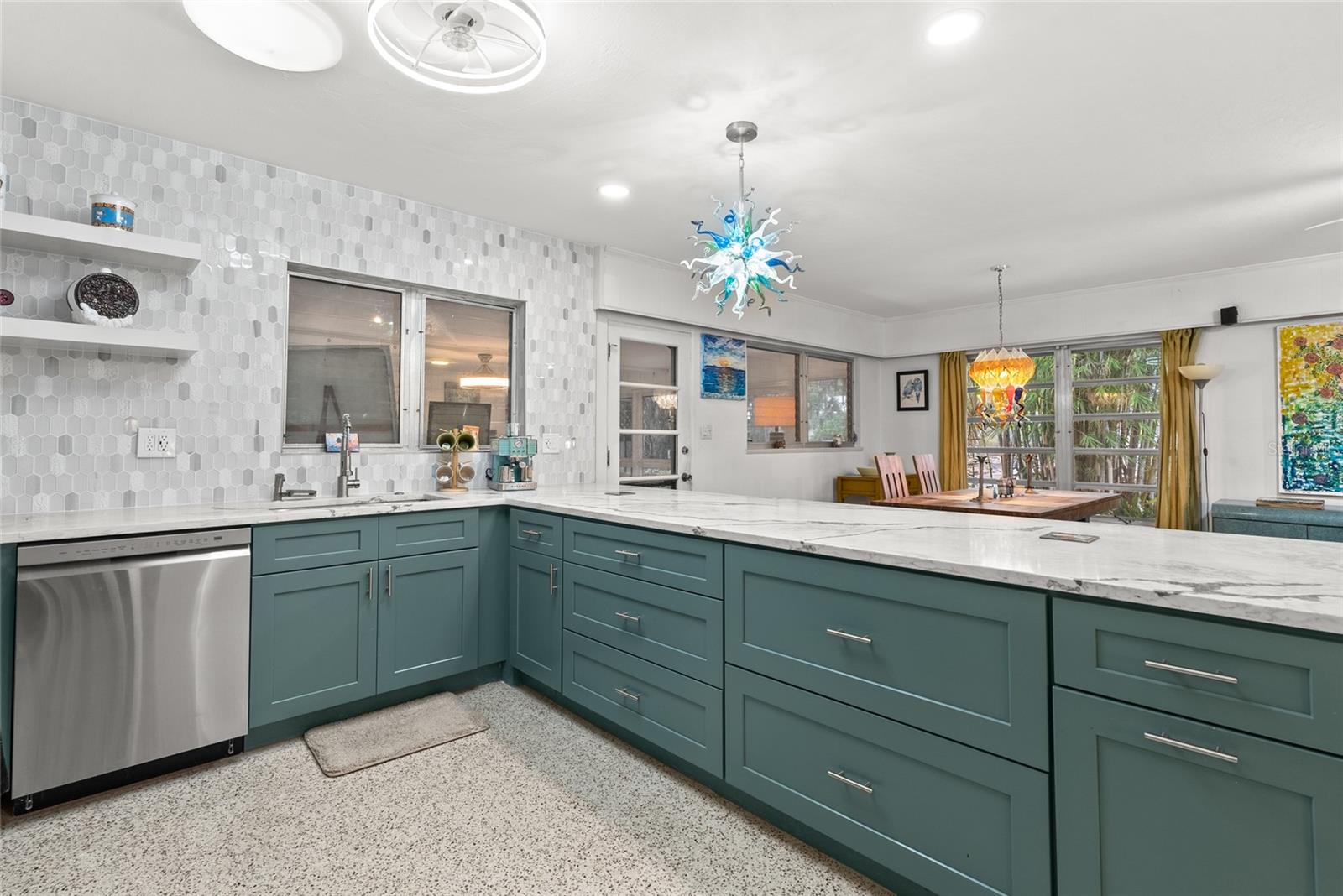 SARASOTA BAY PARK - Residential