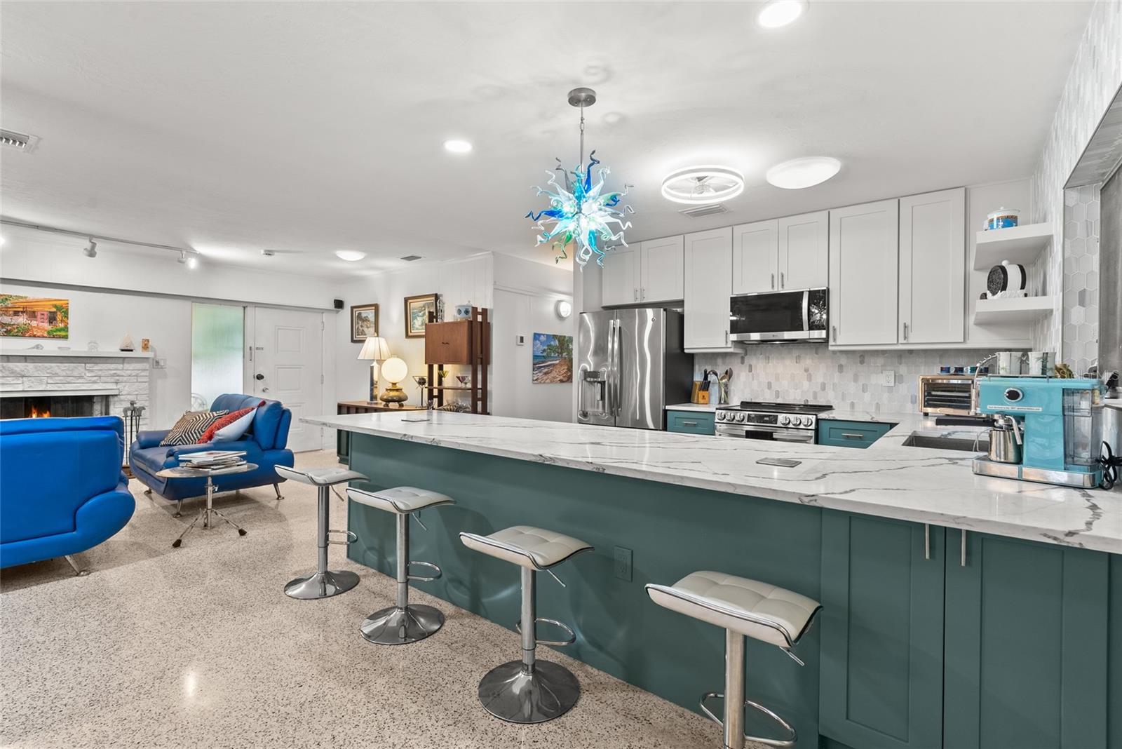 SARASOTA BAY PARK - Residential