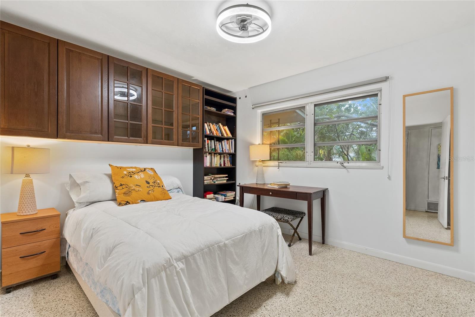 SARASOTA BAY PARK - Residential