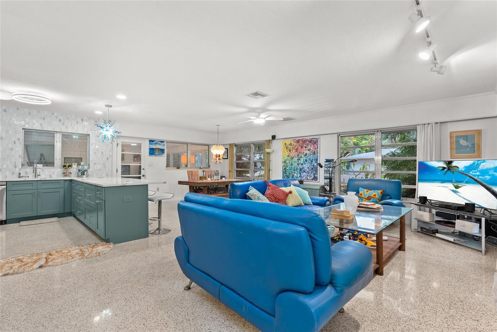 SARASOTA BAY PARK - Residential