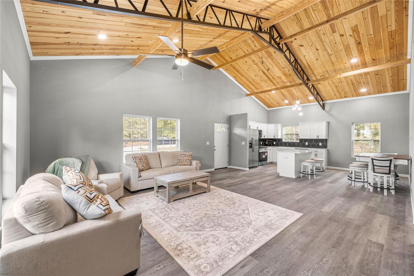 WILLISTON HIGHLANDS GOLF & C CLUB ESTATES - Residential