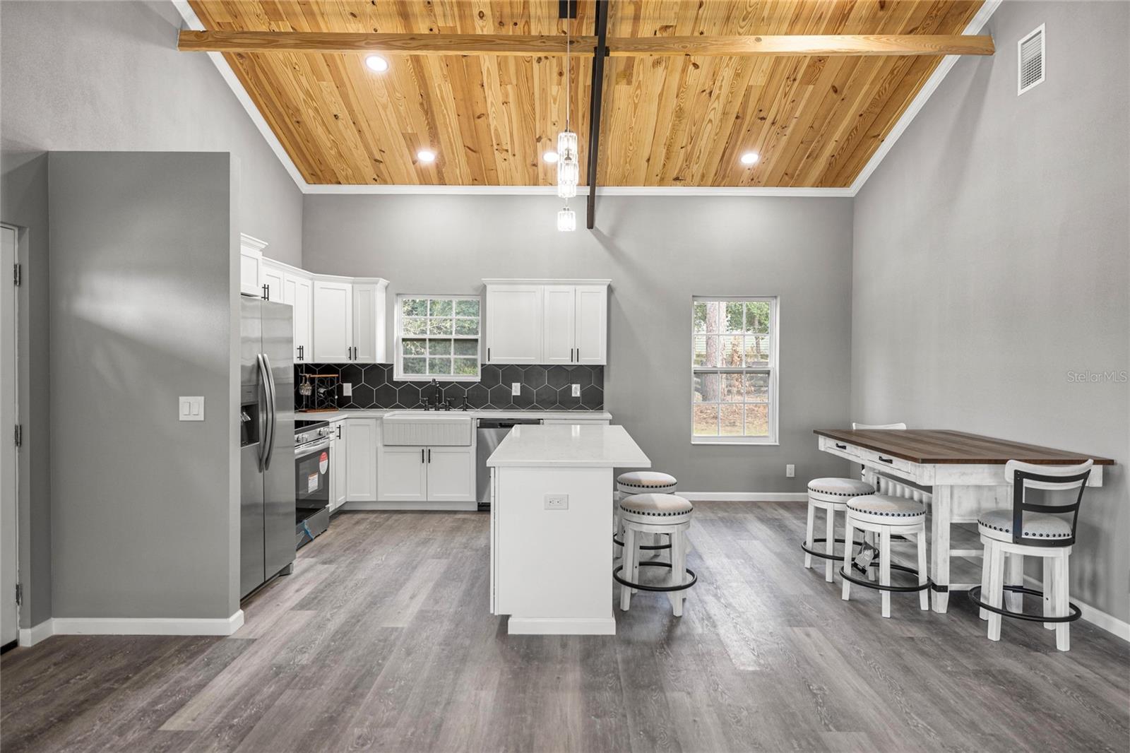 WILLISTON HIGHLANDS GOLF & C CLUB ESTATES - Residential