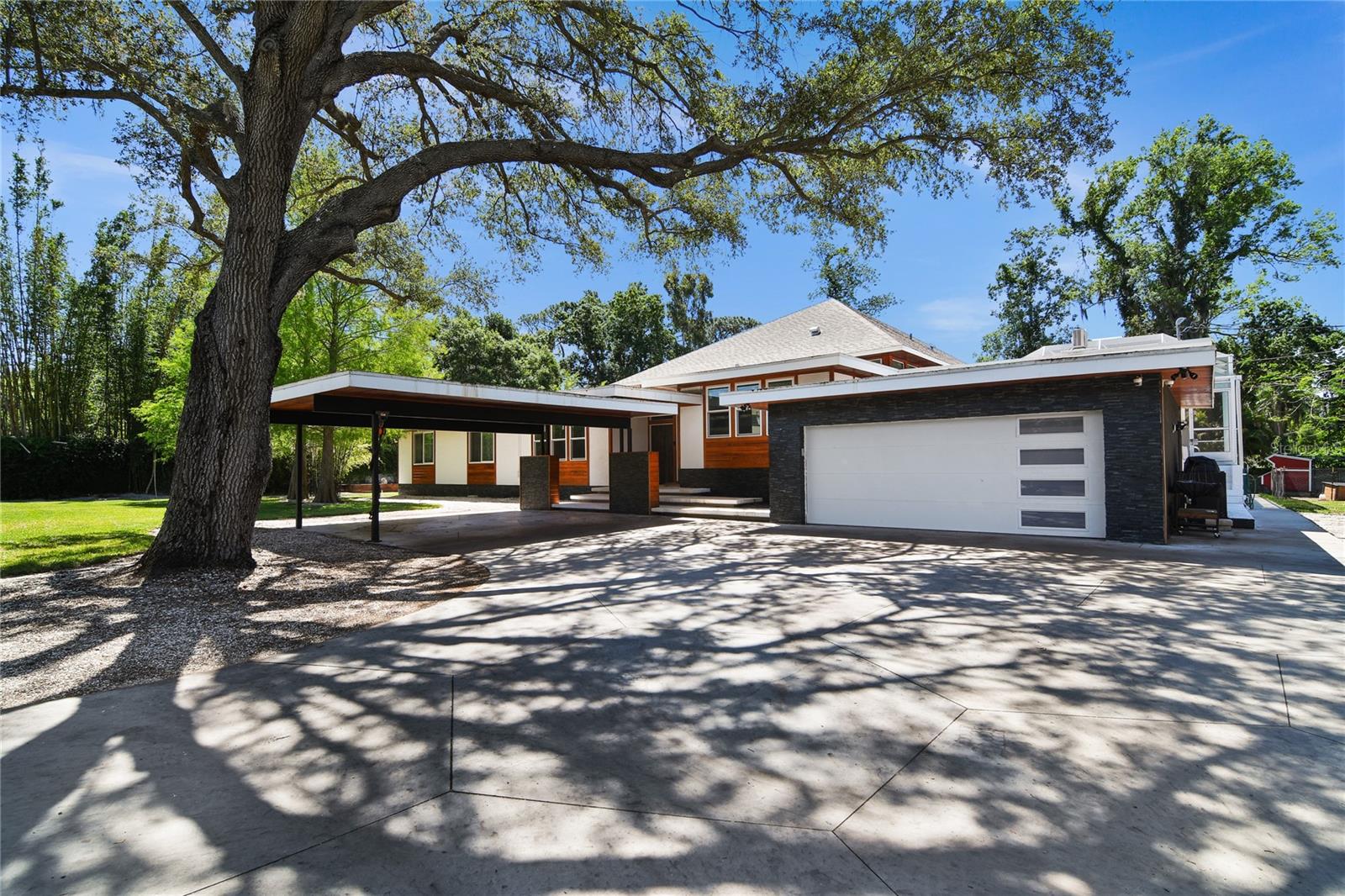 Photo 1 of 48 of 2115 BELLEAIR ROAD house