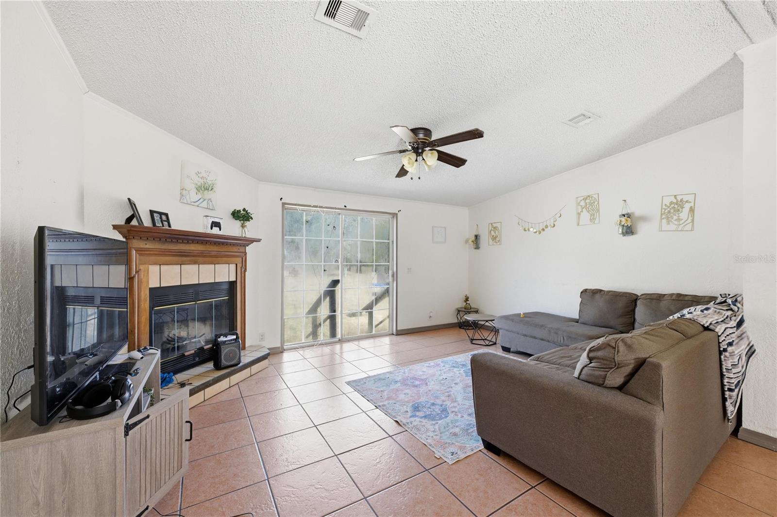 WOODLAND ESTATES UN 02 - Residential