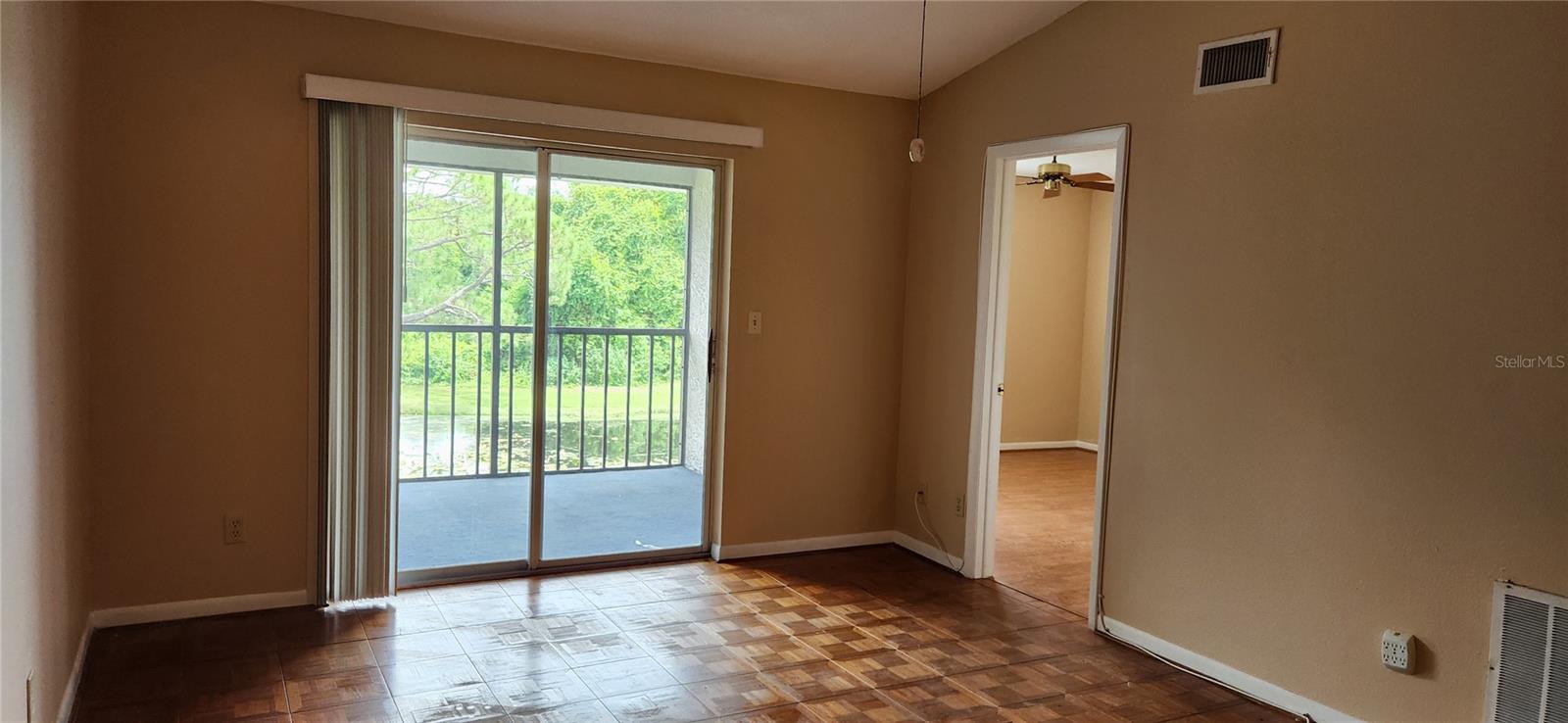 SHADOW LAKES CONDOS - Residential Lease