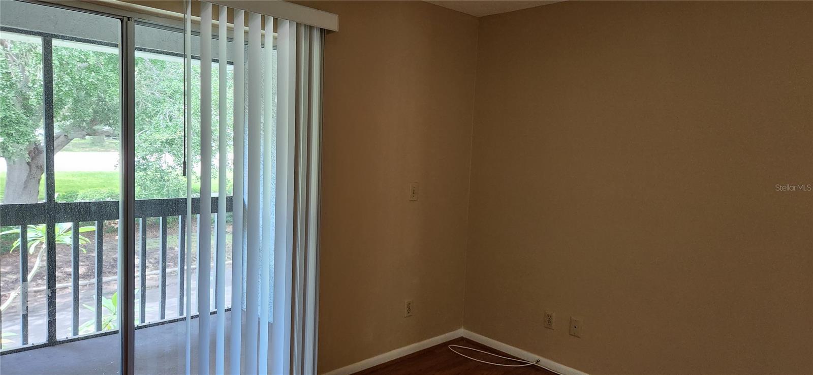 SHADOW LAKES CONDOS - Residential Lease