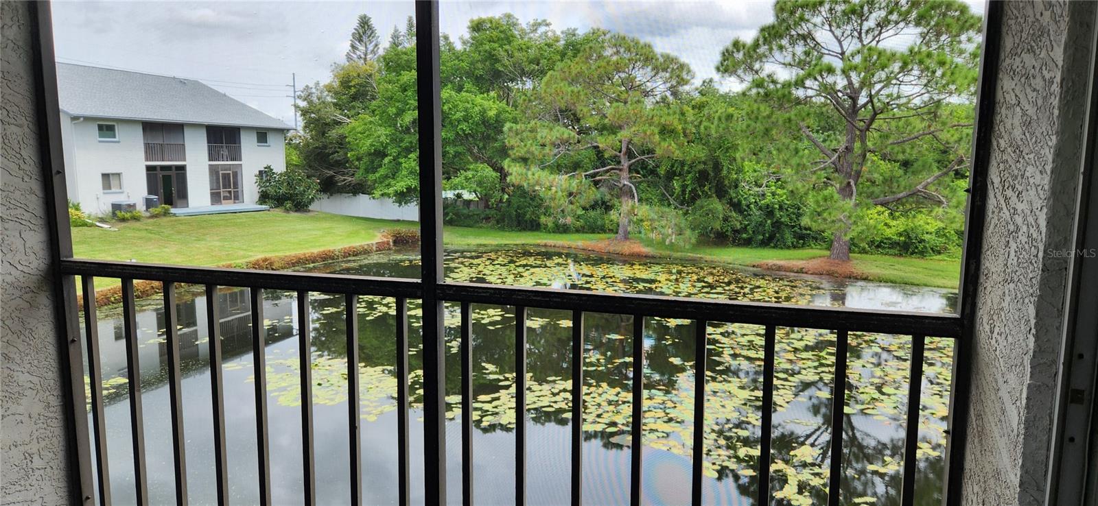 SHADOW LAKES CONDOS - Residential Lease