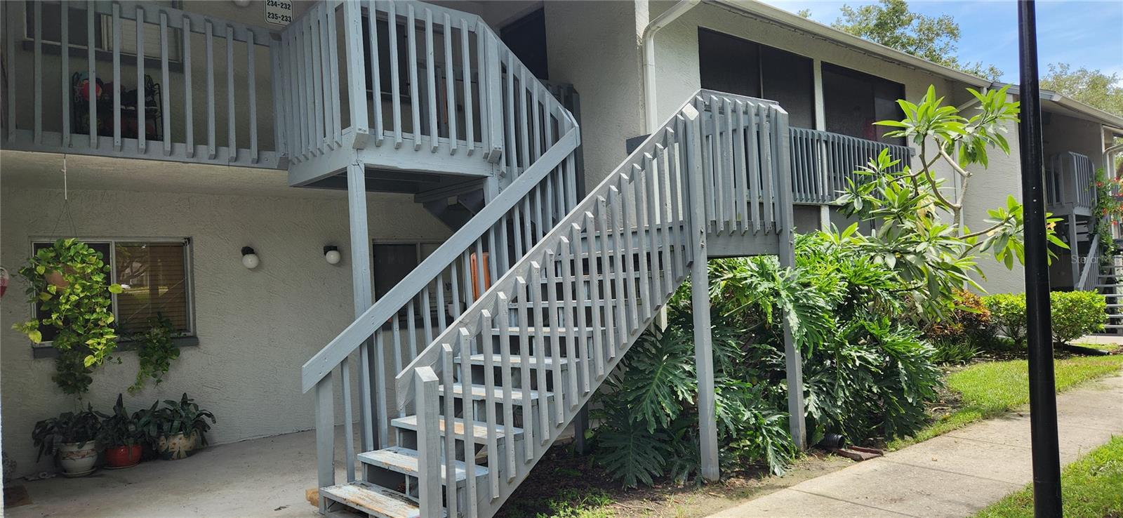 SHADOW LAKES CONDOS - Residential Lease