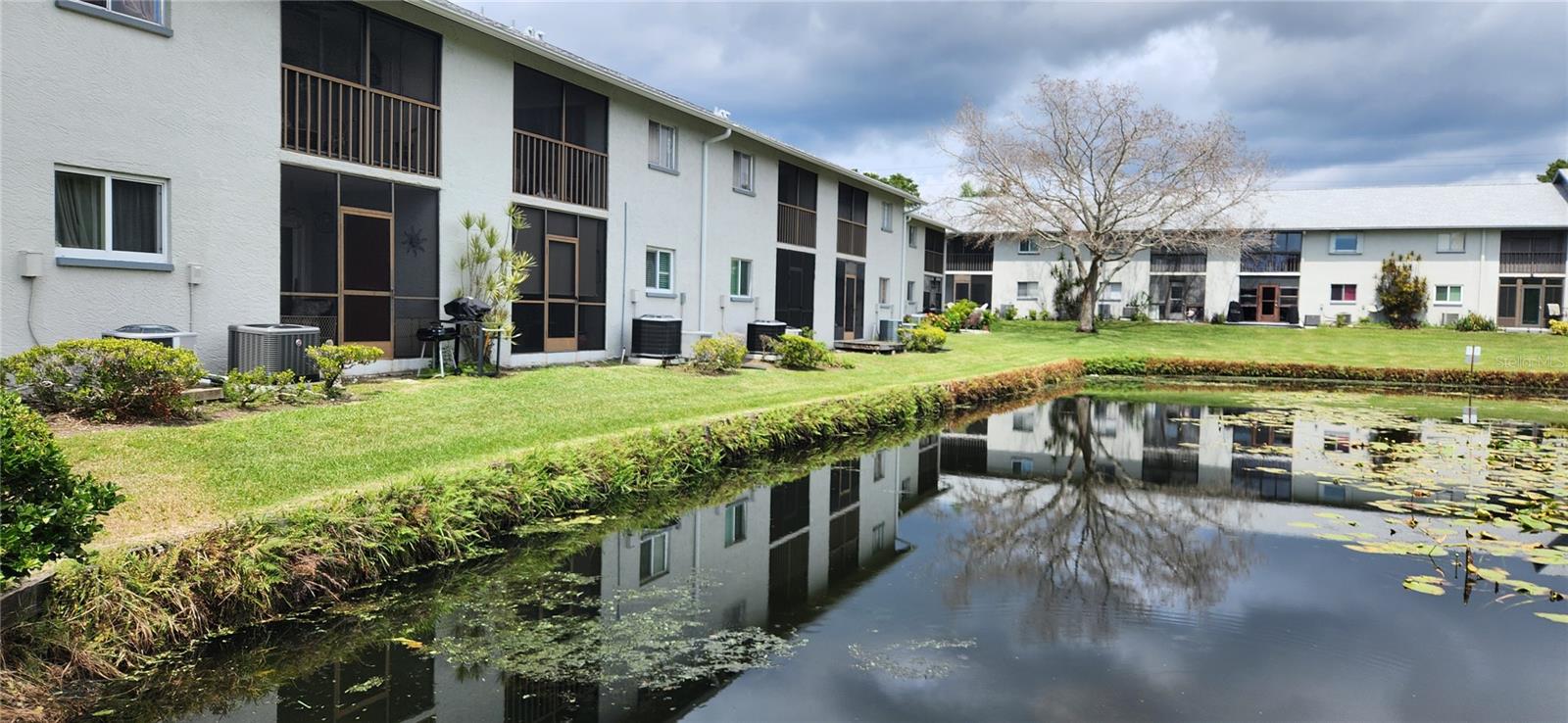 SHADOW LAKES CONDOS - Residential Lease