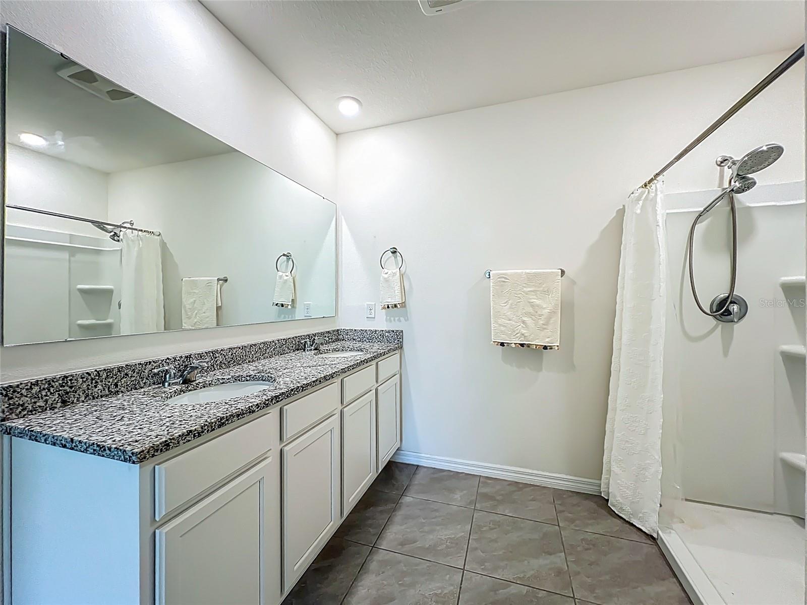 WESTRIDGE PARK PH 2 - Residential