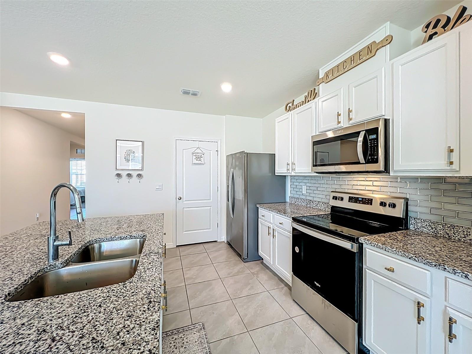 WESTRIDGE PARK PH 2 - Residential