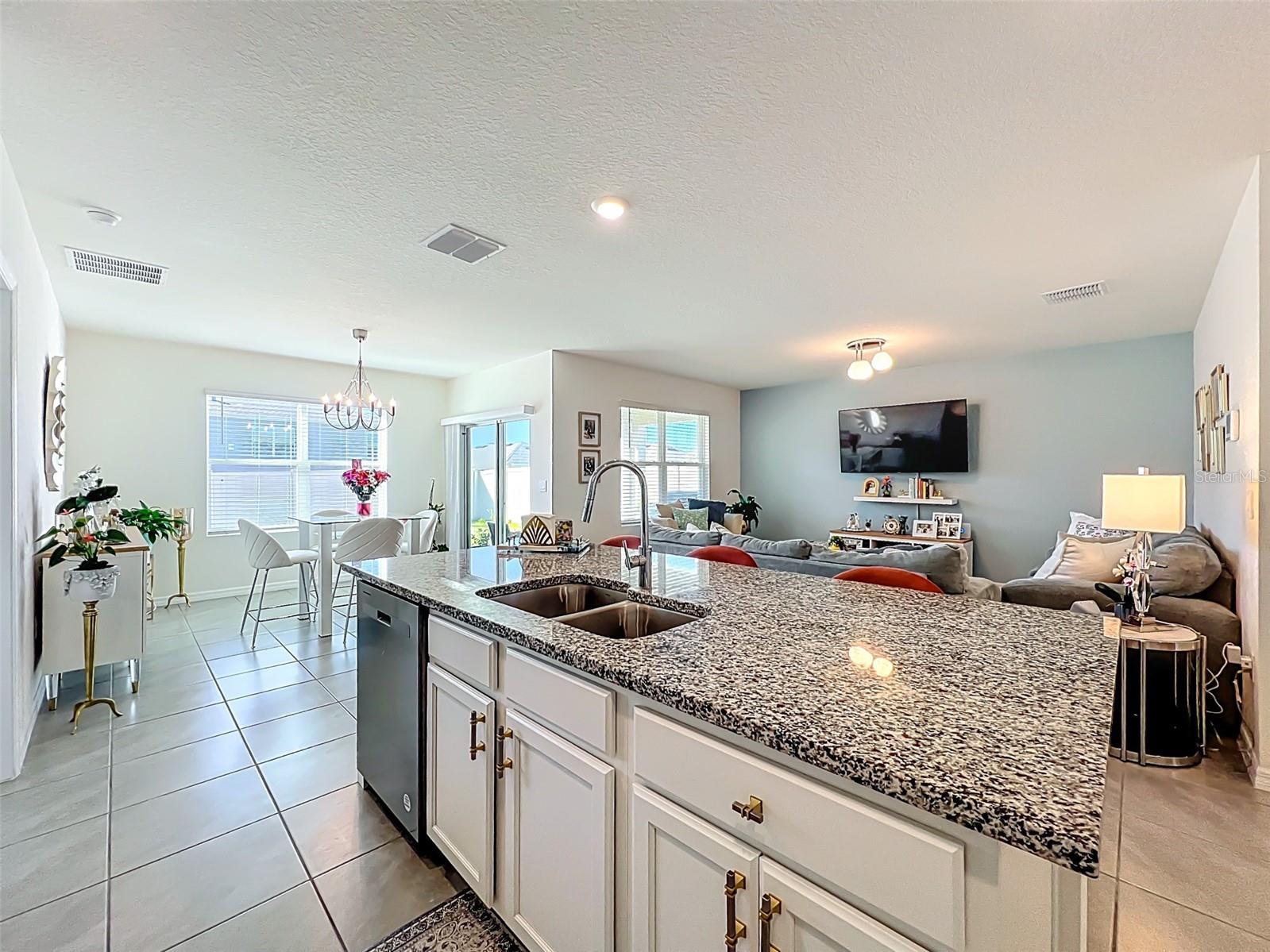 WESTRIDGE PARK PH 2 - Residential