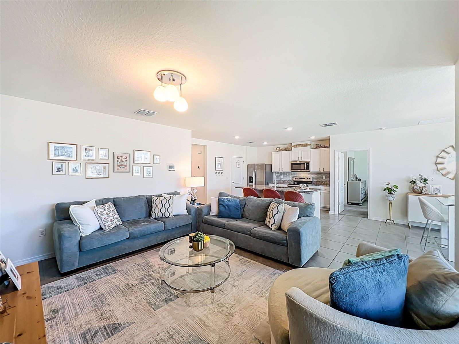 WESTRIDGE PARK PH 2 - Residential