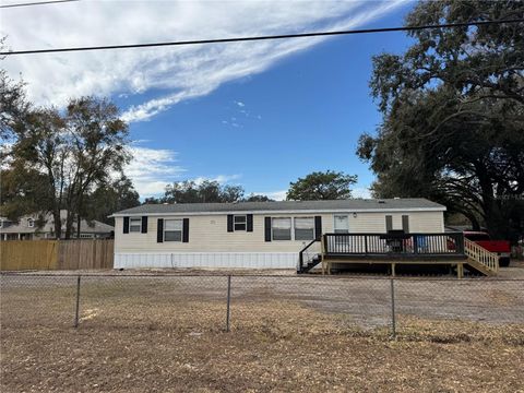 Photo of 1475 Johnson Road, Auburndale, FL 33823 (MLS # L4960146)