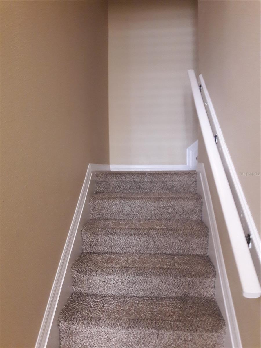 EAGLE PALM PH 1 - Residential Lease