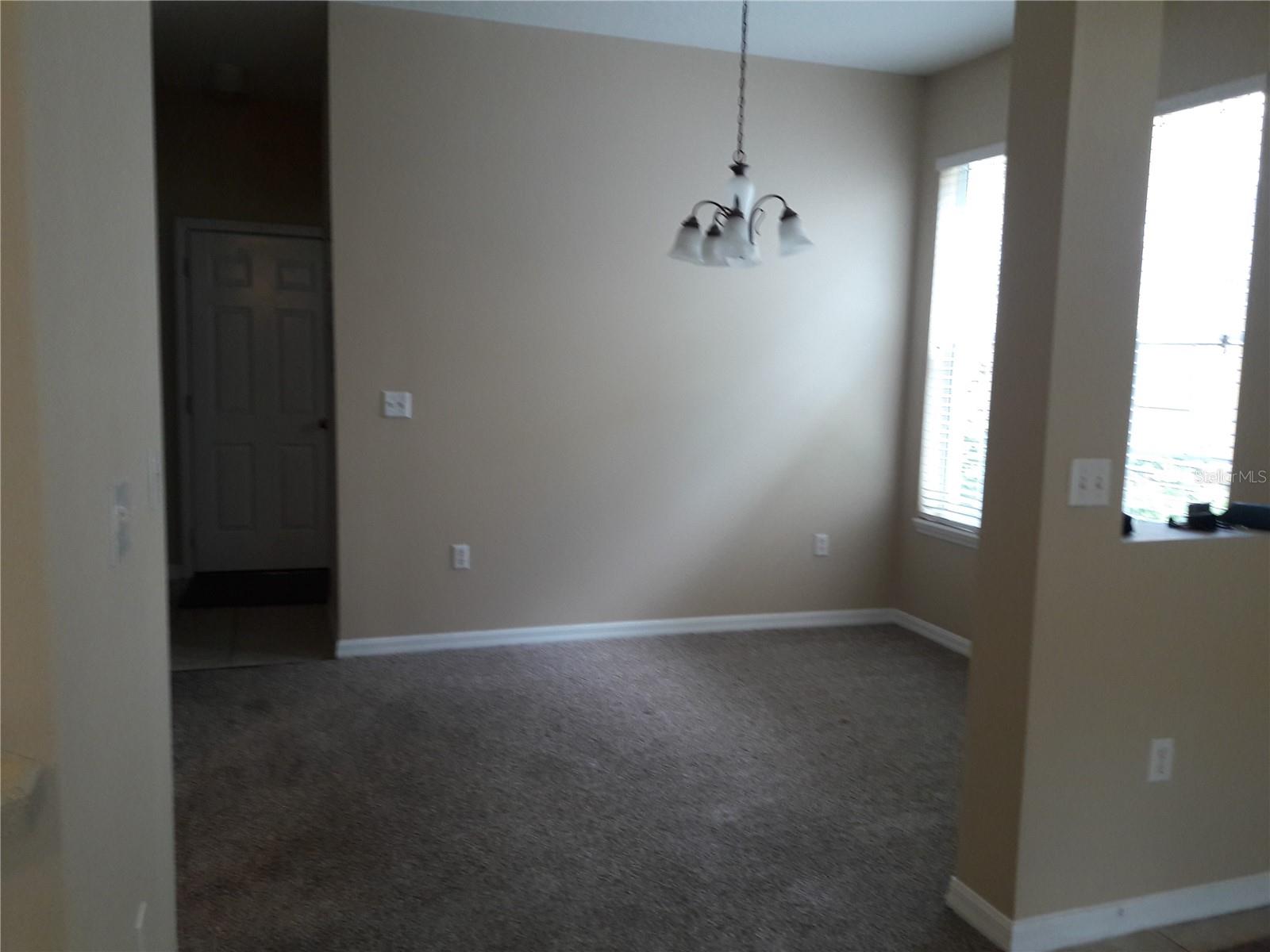 EAGLE PALM PH 1 - Residential Lease