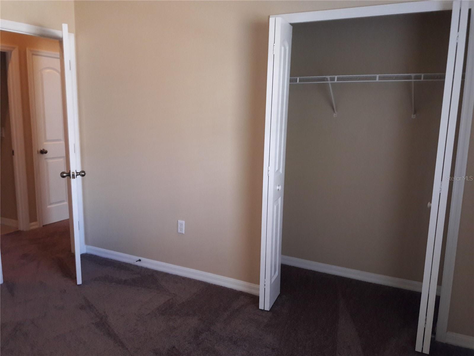 EAGLE PALM PH 1 - Residential Lease