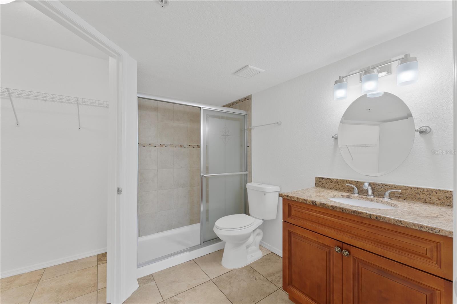 VILLAS DEL SOL AT KISS CONDO - Residential Lease