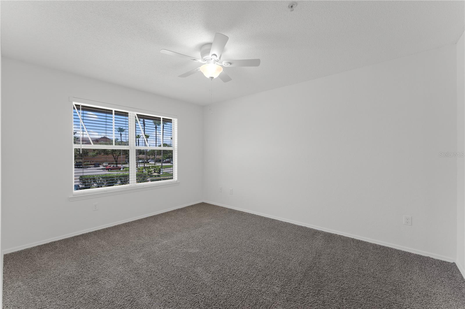 VILLAS DEL SOL AT KISS CONDO - Residential Lease