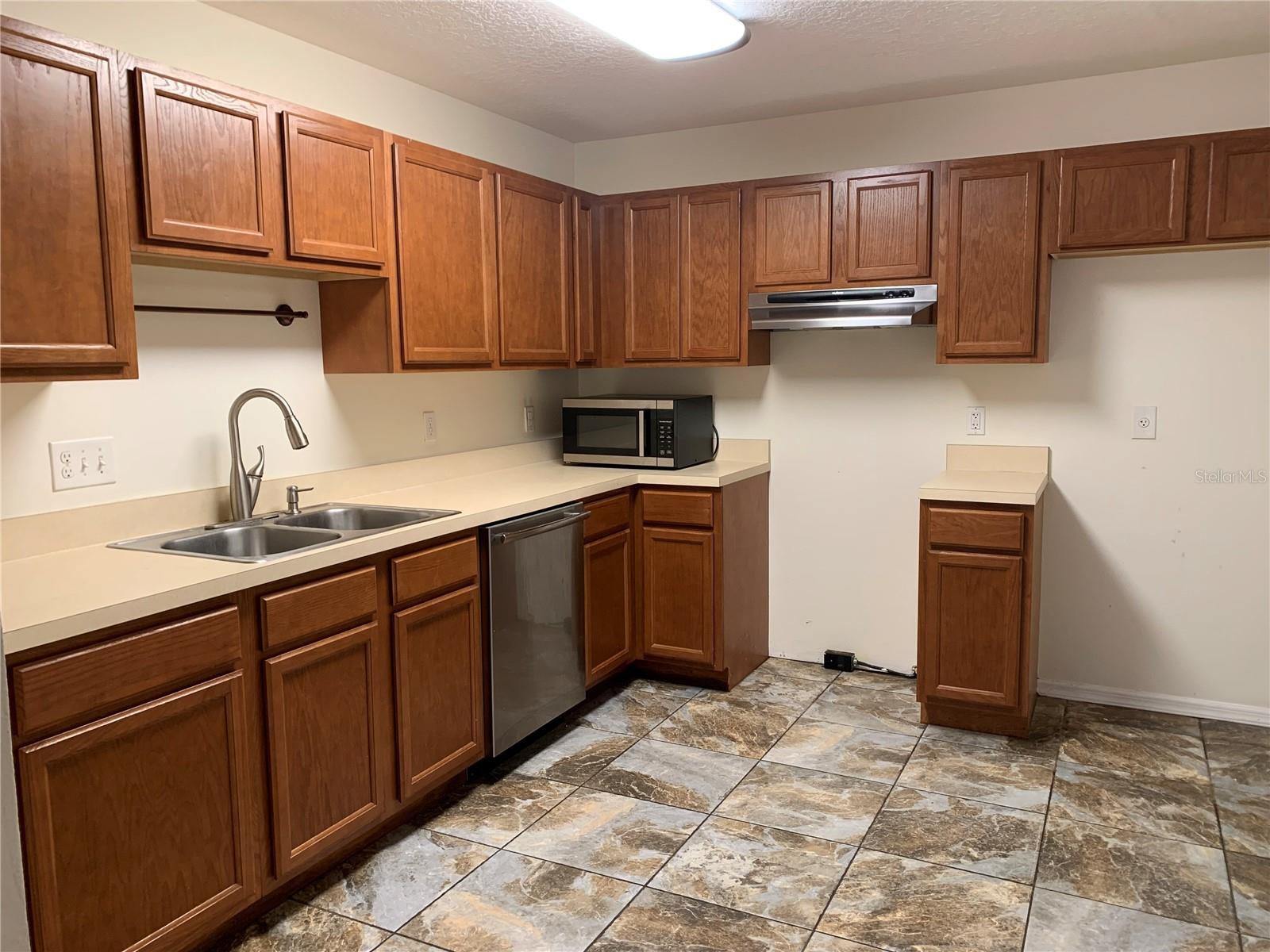 1385 SAN DIEGO COURT