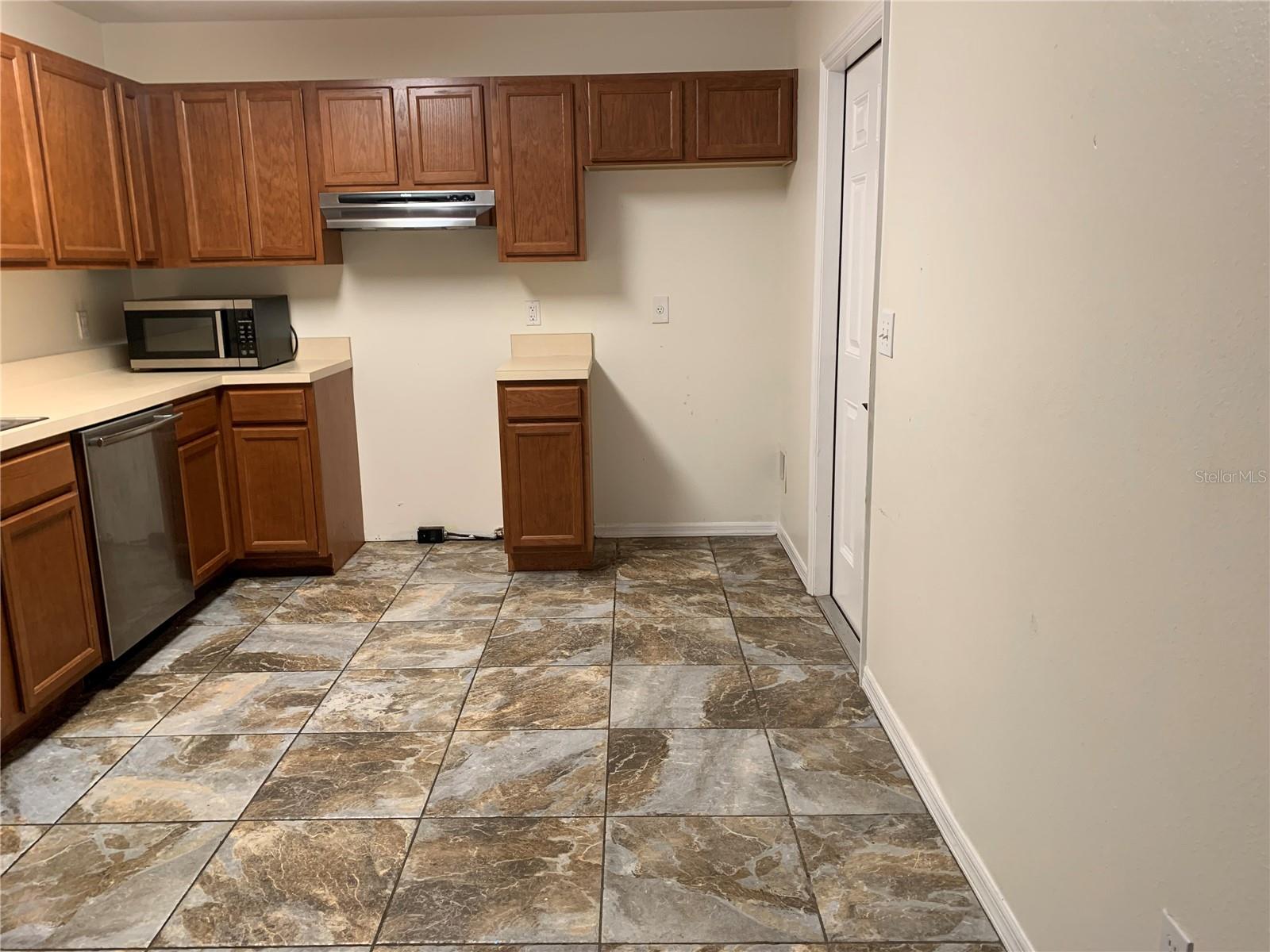 SUNRISE VILLAGE UNIT 1 - Residential