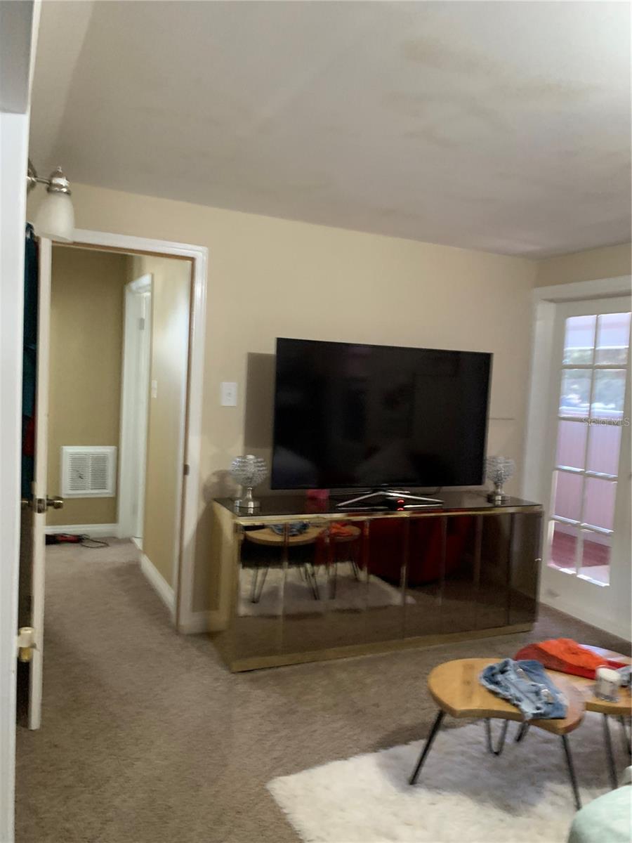 CAROLINA ESTATES - Residential