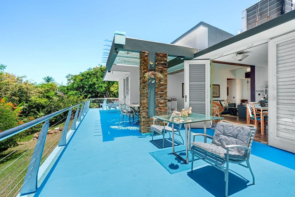 URB. CORCHADO - Residential