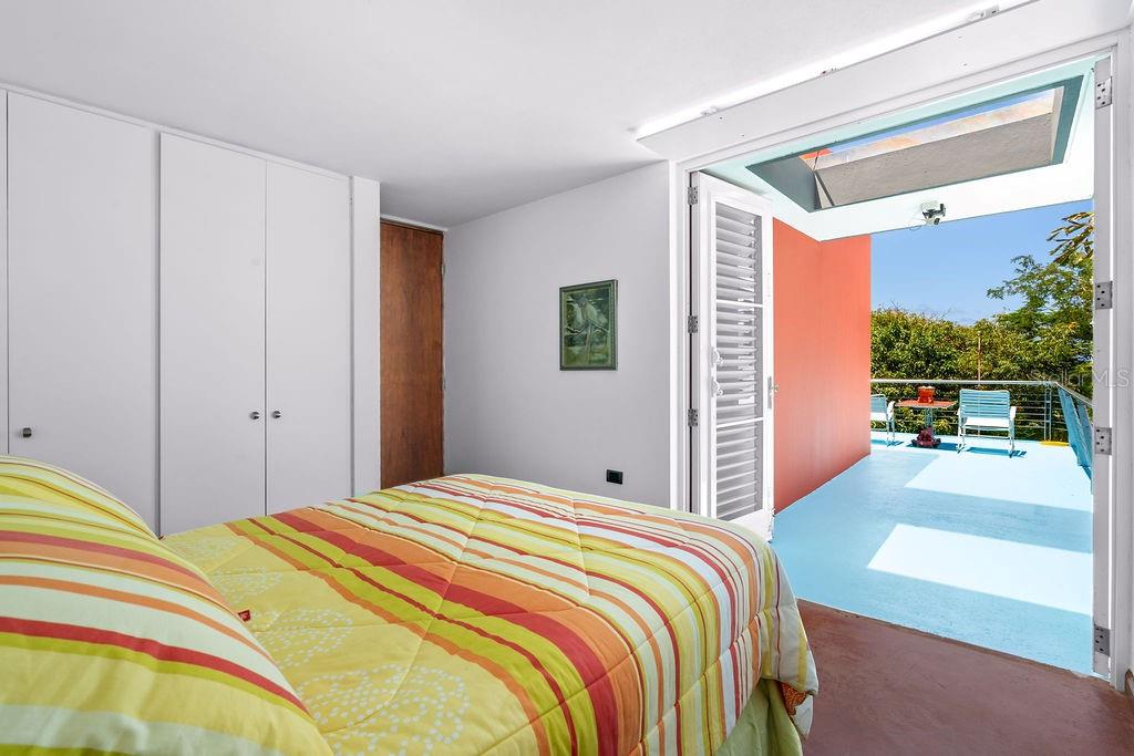 URB. CORCHADO - Residential