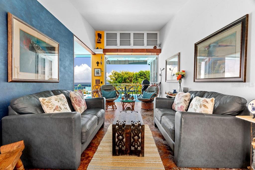 URB. CORCHADO - Residential