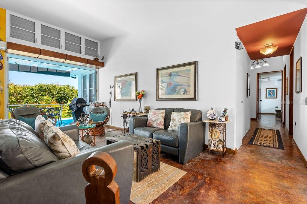 URB. CORCHADO - Residential