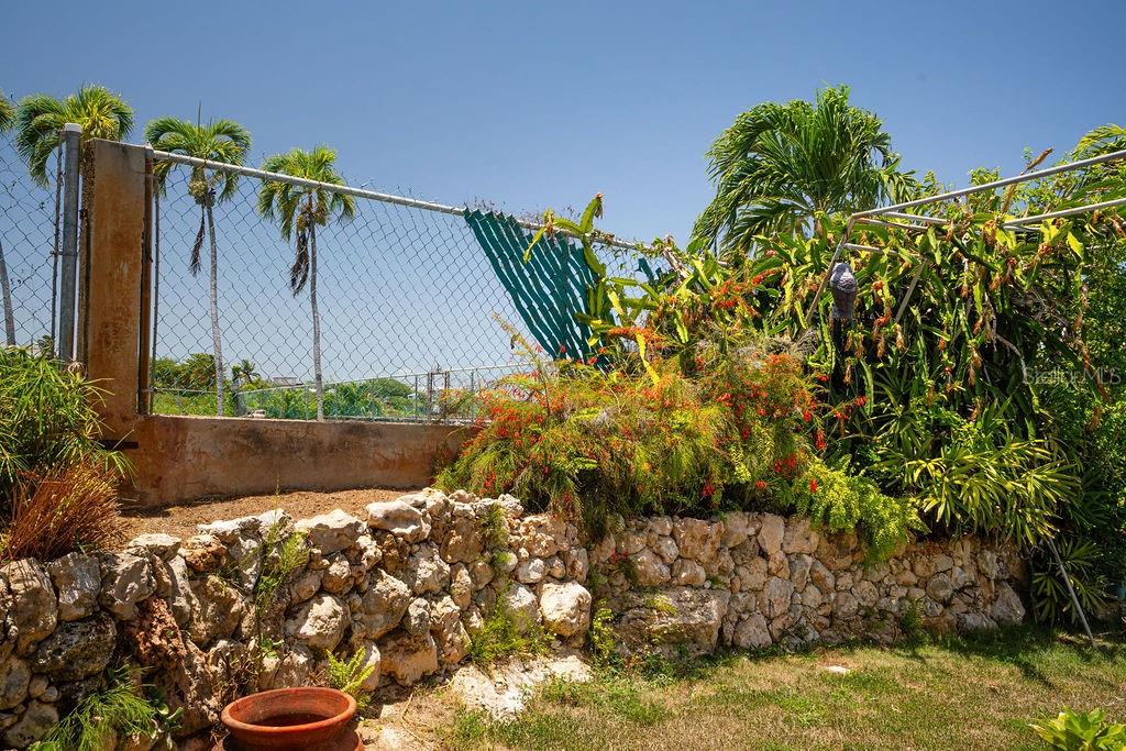 URB. CORCHADO - Residential