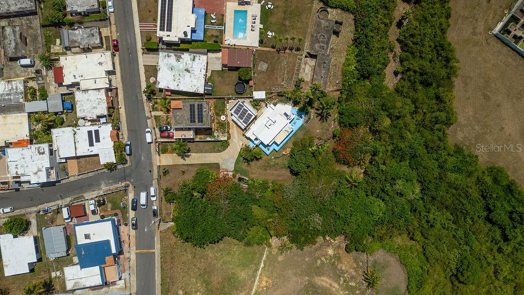 URB. CORCHADO - Residential