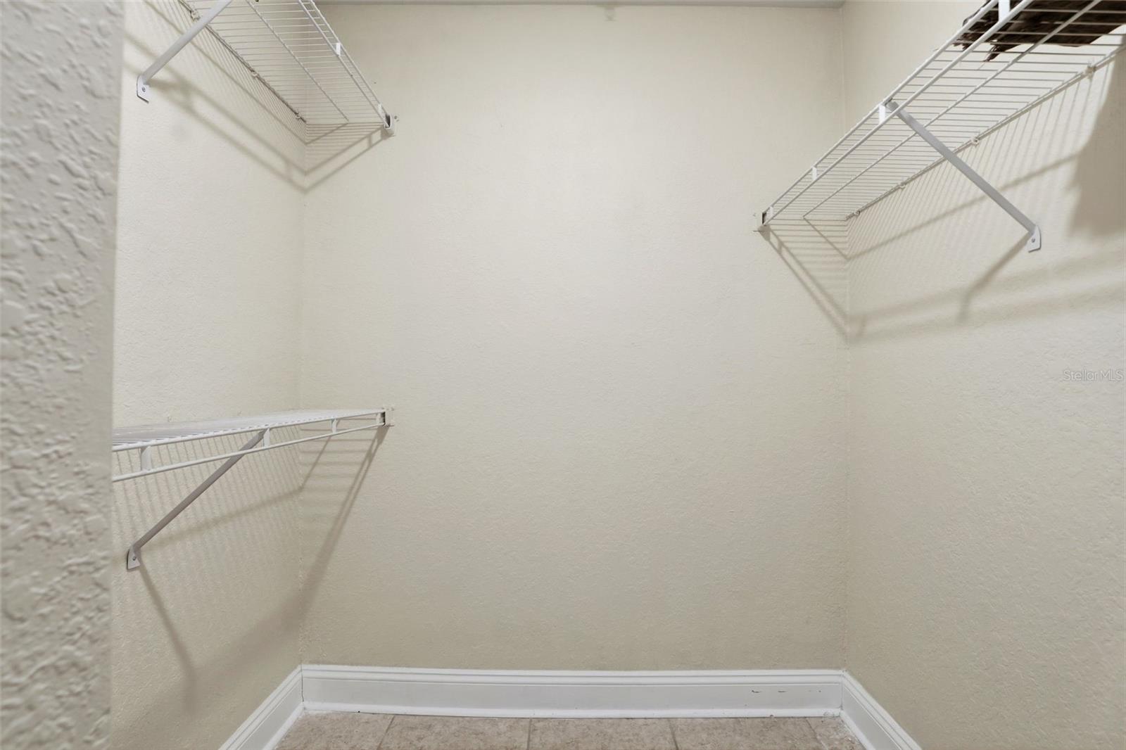 AUDUBON VLS/HUNTERS CRK CONDO - Residential