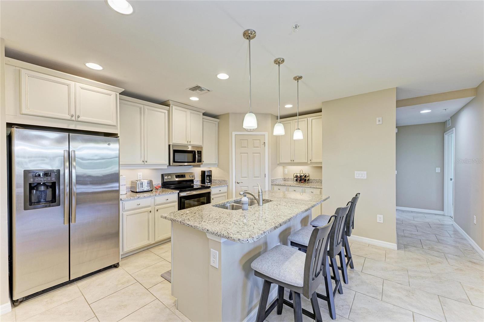 BAY STREET VILLAGE - Residential