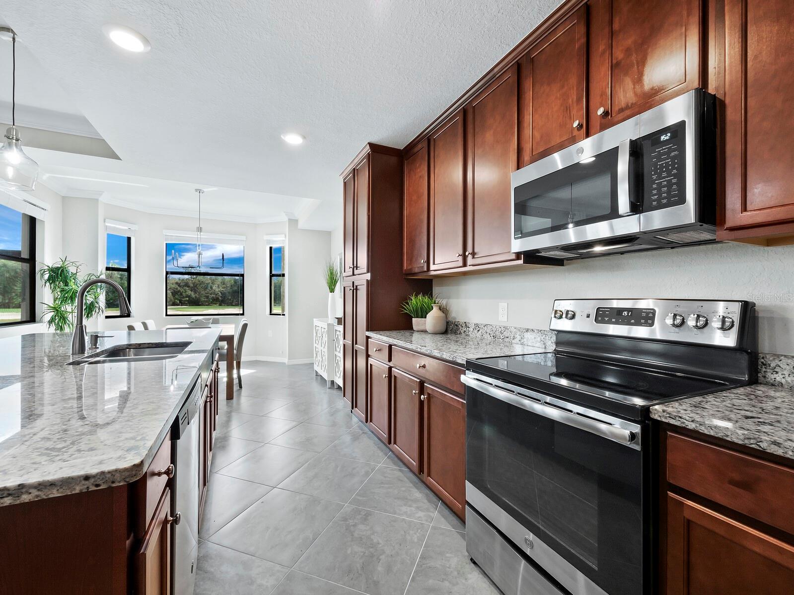 TERRACE III AT LAKEWOOD NATIONAL PH 3 - Residential