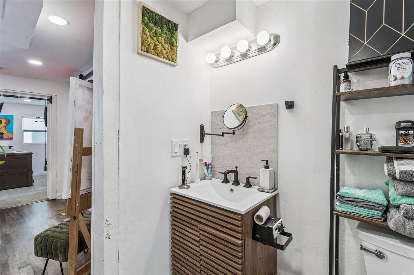 LEWIS & BURKHARD - Residential