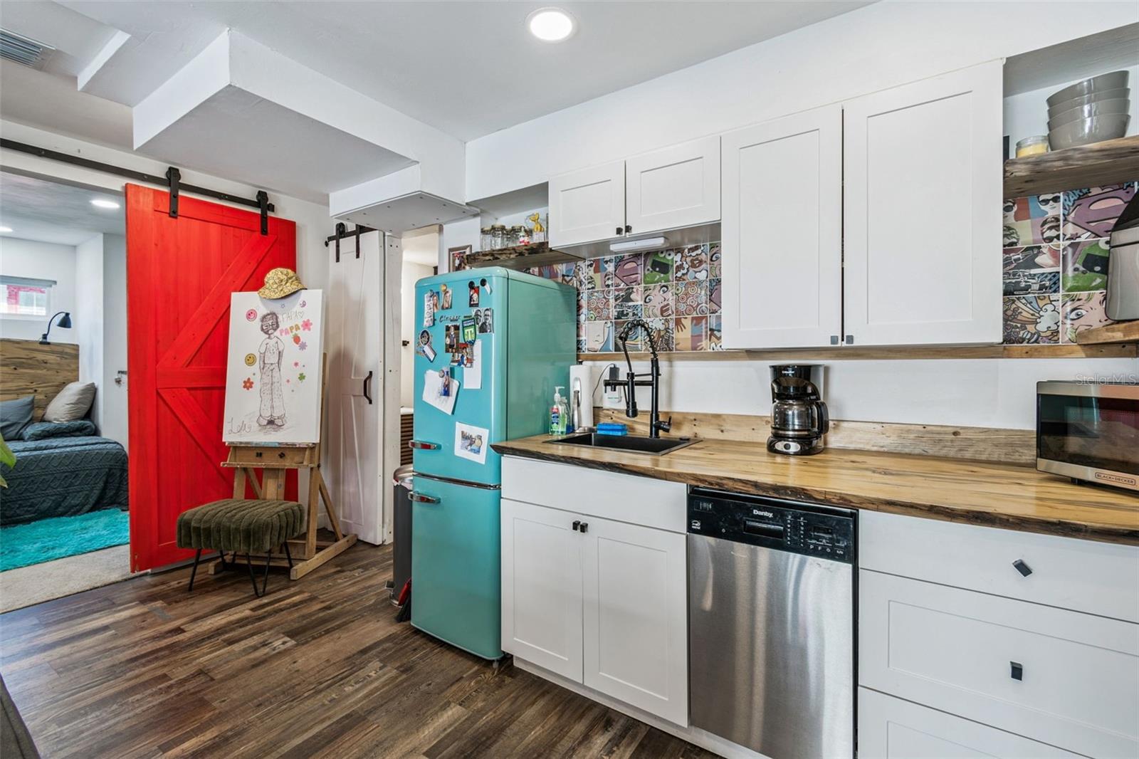 LEWIS & BURKHARD - Residential