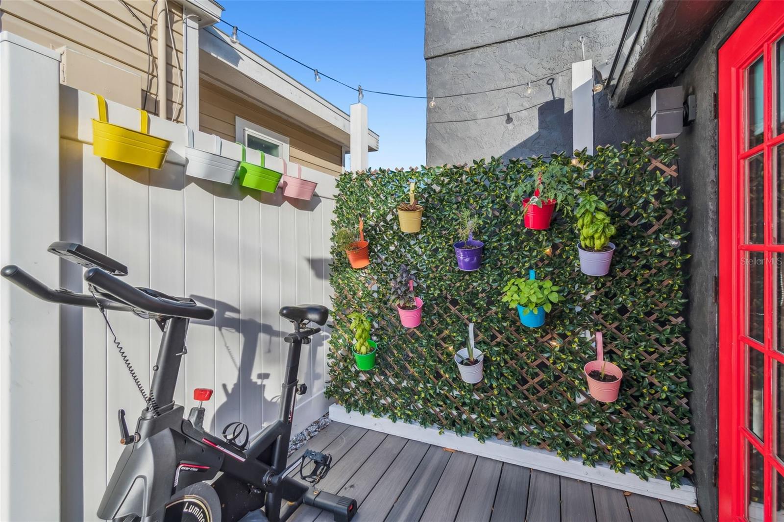 LEWIS & BURKHARD - Residential