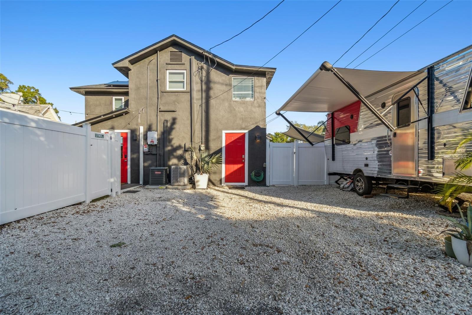 LEWIS & BURKHARD - Residential